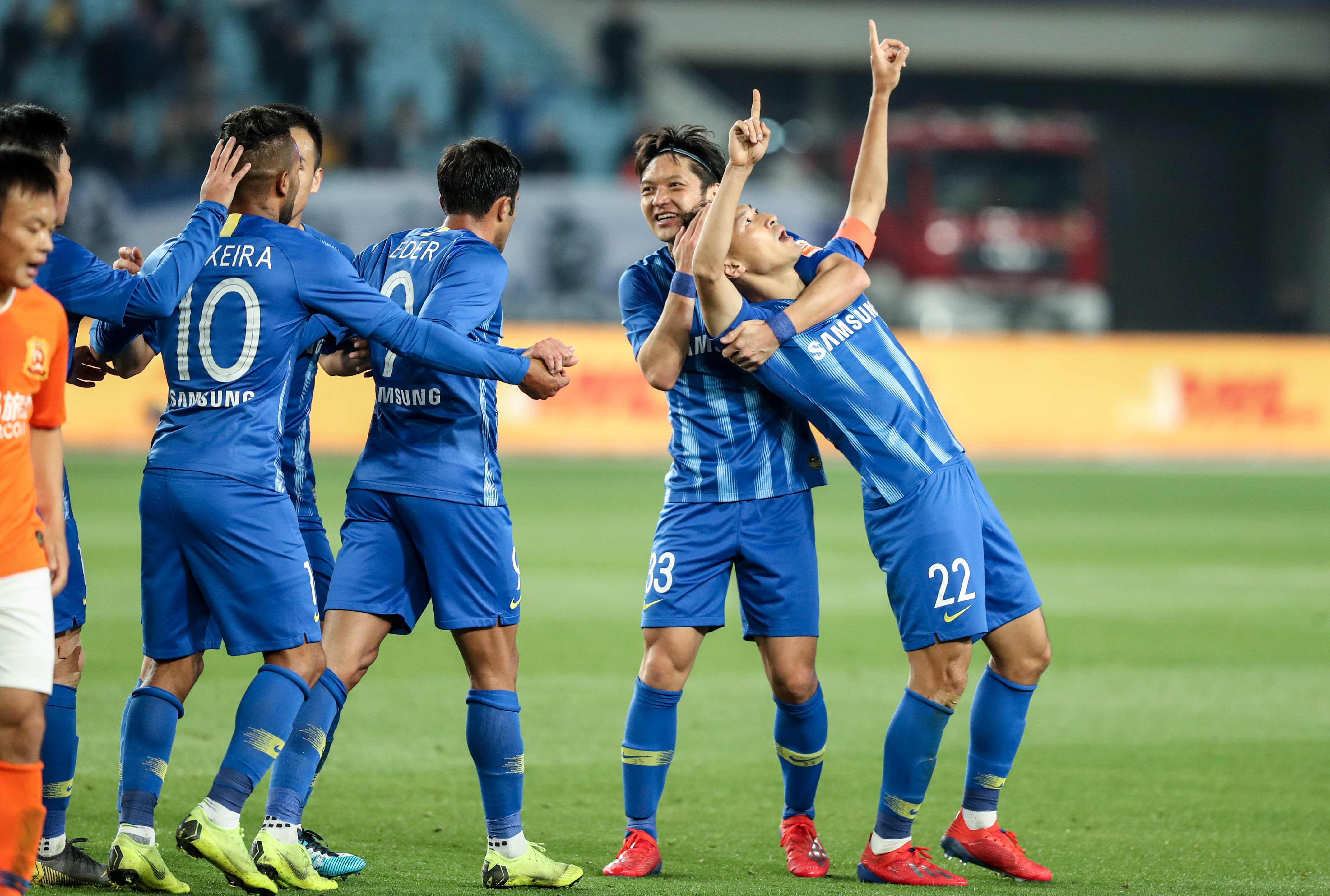 格罗斯：我已实现为多特踢球的梦想，祝俱乐部未来顺利