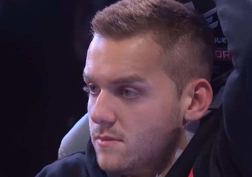 钱已经还清了！举报人：许多 Royal Never Give Up 员工已经收到了他们未支付的工资。今年的比赛应该没有问题。