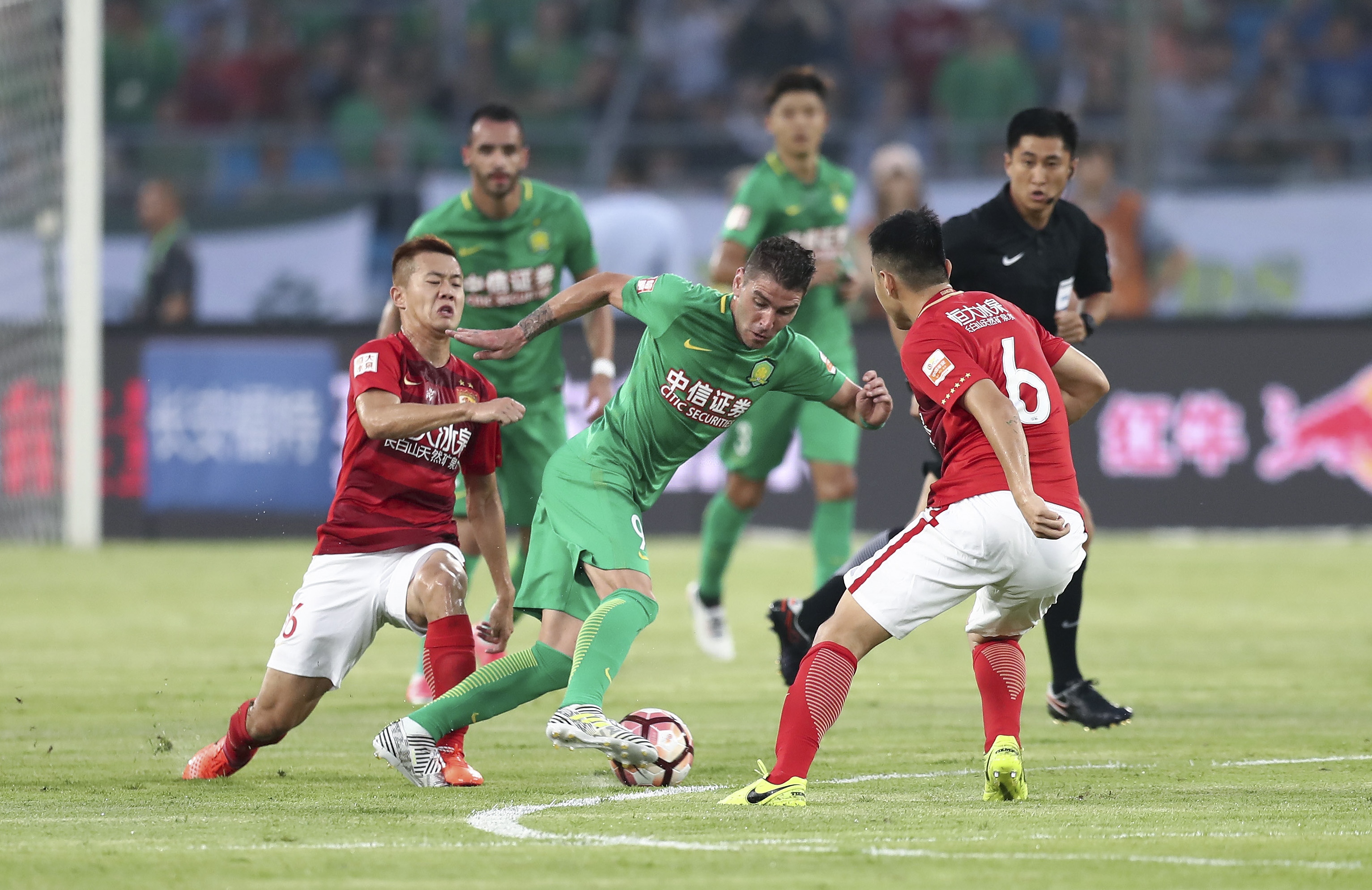 [德甲]第26轮：柏林联1-1拜仁 集锦